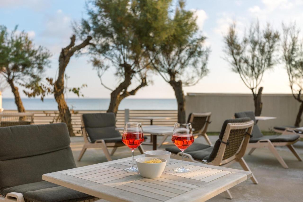 Solmaris Seaside - B&B Sul Mare Маруджо Екстер'єр фото